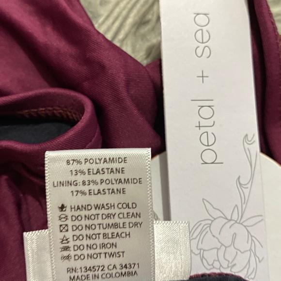 petal + sea by PQ WOMEN’s LOW RISE SCOOP FULL BIKINI BOTTOM in WINE RED Size- L - Picture 8 of 8